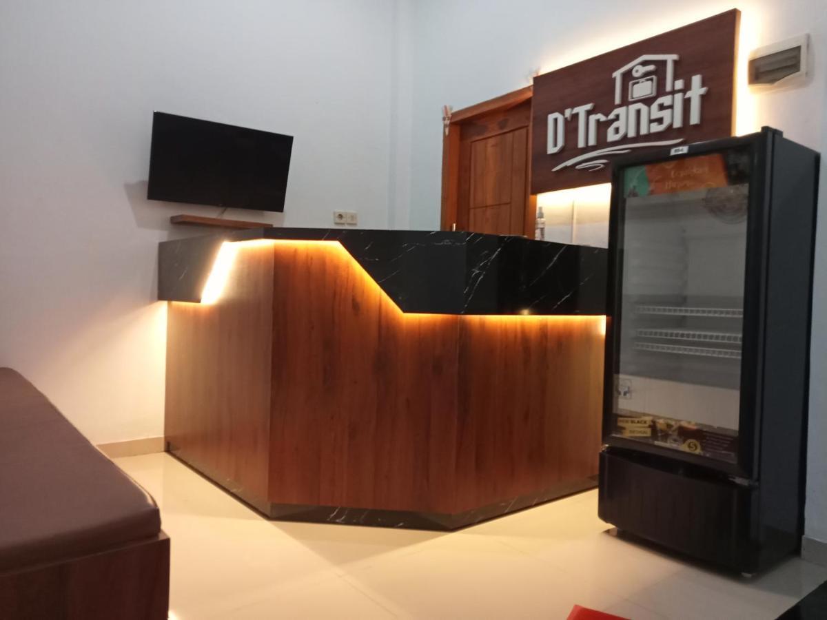 D'Transit Hotel Batununggul Exterior foto
